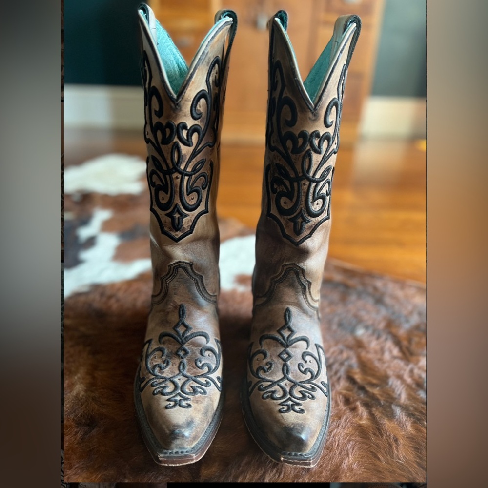 Corral Cowboy Boots